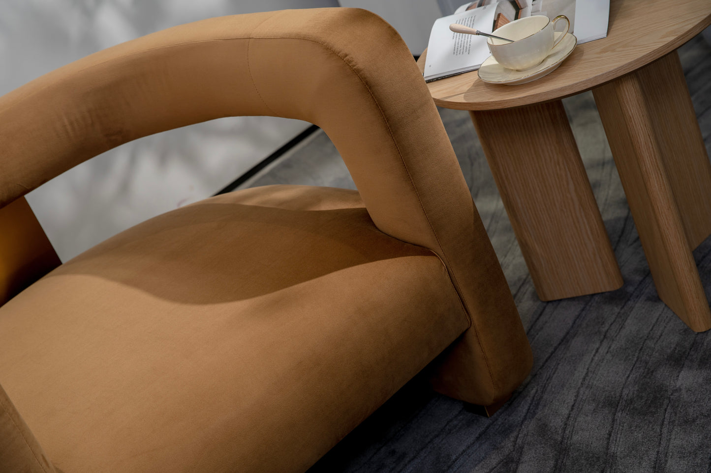 Velvet Halo Lounge Chair - CL056